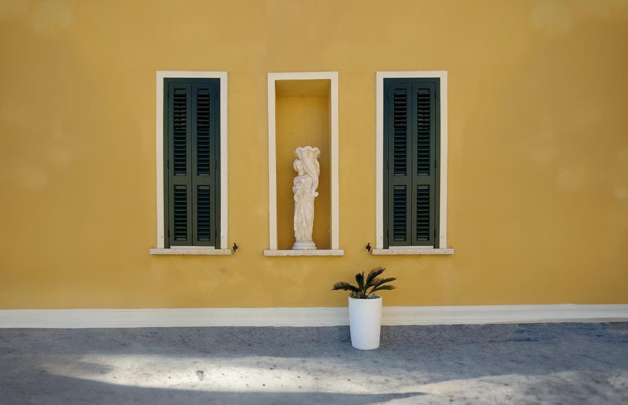 Don Francisco Rooms - Tropea Luaran gambar