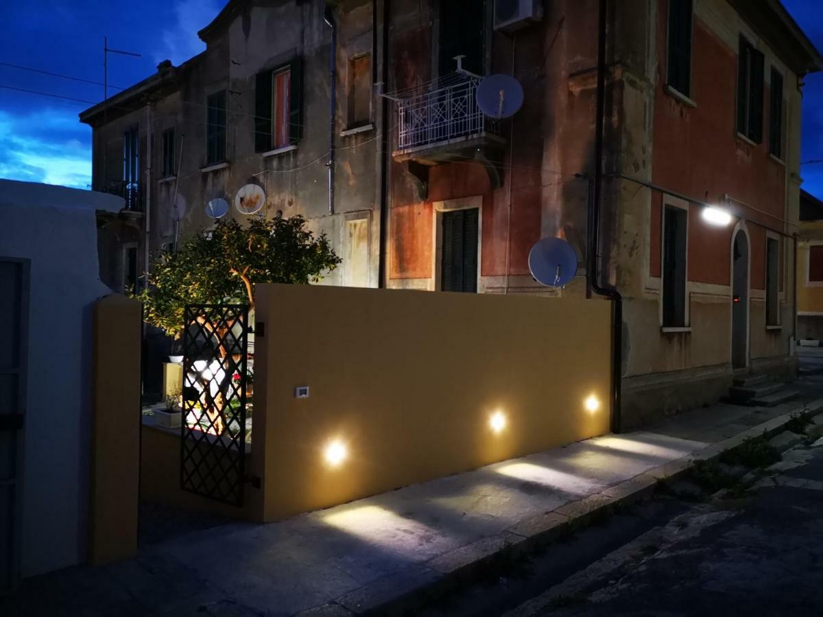 Don Francisco Rooms - Tropea Luaran gambar